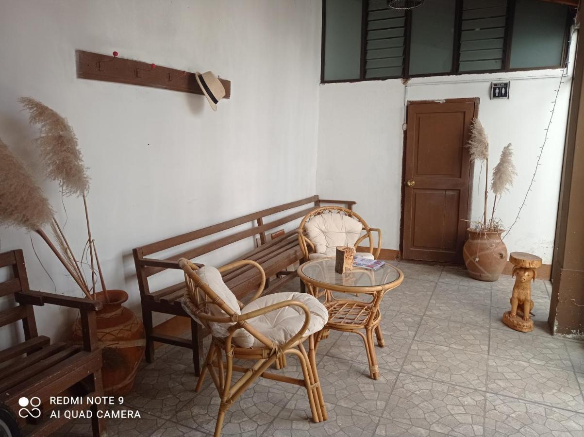Pousada Villa Huaripampa เฮาฮา ภายนอก รูปภาพ