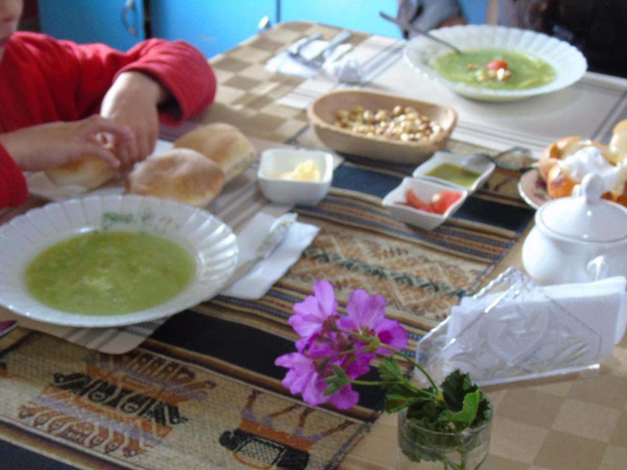 Pousada Villa Huaripampa เฮาฮา ภายนอก รูปภาพ